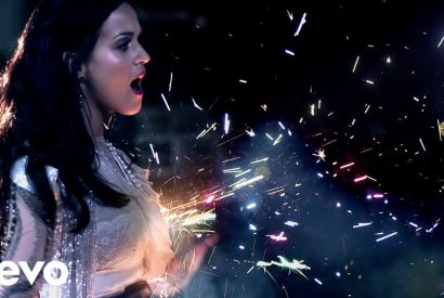 Thumbnail for Katy Perry – Firework